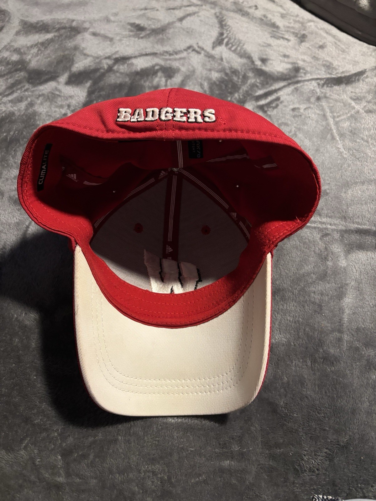 adidas Wisconsin Badgers L/XL Red White Hat Officially Licensed thumbnail 3