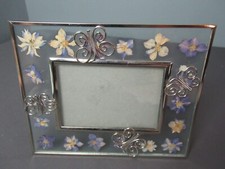 Glass Frame with Border of Dried Flowers - Stand - 6 1/2" x 8" - 37 164