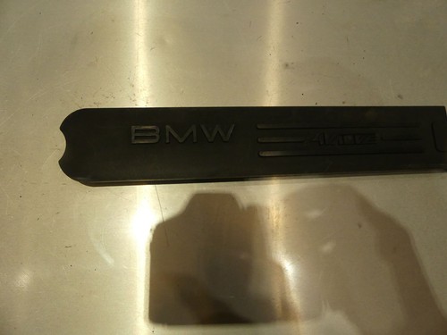 BMW K 1200 RS EZ:05 Zündkerzenabdeckung Motordeckel Zylinderkopf 65458