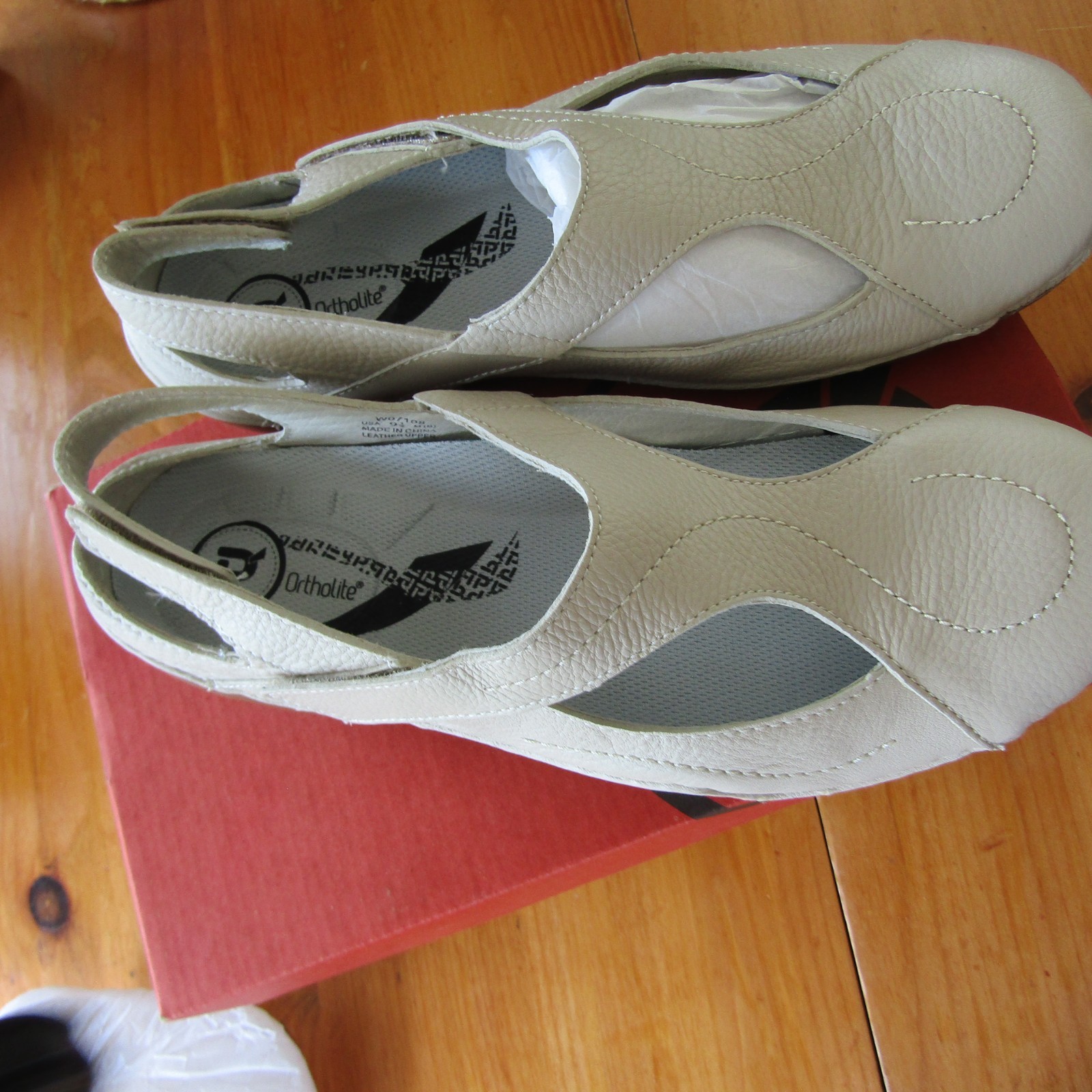 Propet Mujer Zapatos Talla 9.5 M Beige Cuero Nuevos con Caja