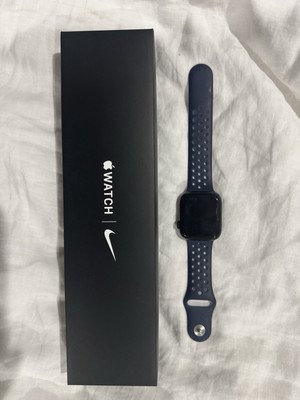 Apple Watch Nike Series 7 45mm Midnight Aluminum Case with Anthracite/Blue band 