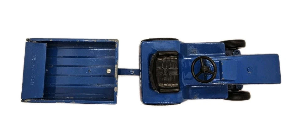 Remolque de volteo ERTL 1/12 azul Ford LGT 145 césped hidrostático jardín tractor  Foto 4 de 4