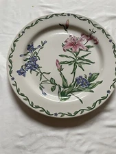 International Tableworks Dinner Plate Terrace Blossoms