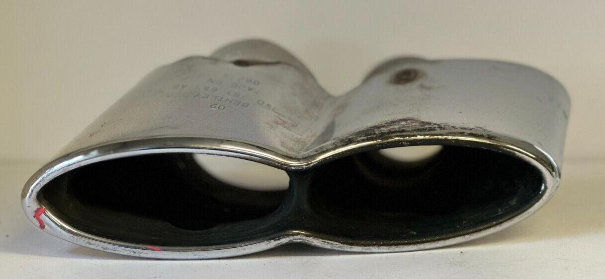BENTLEY COUPE MUFFLER TAIL PIPE COVER 3W0 253 681 AB OEM