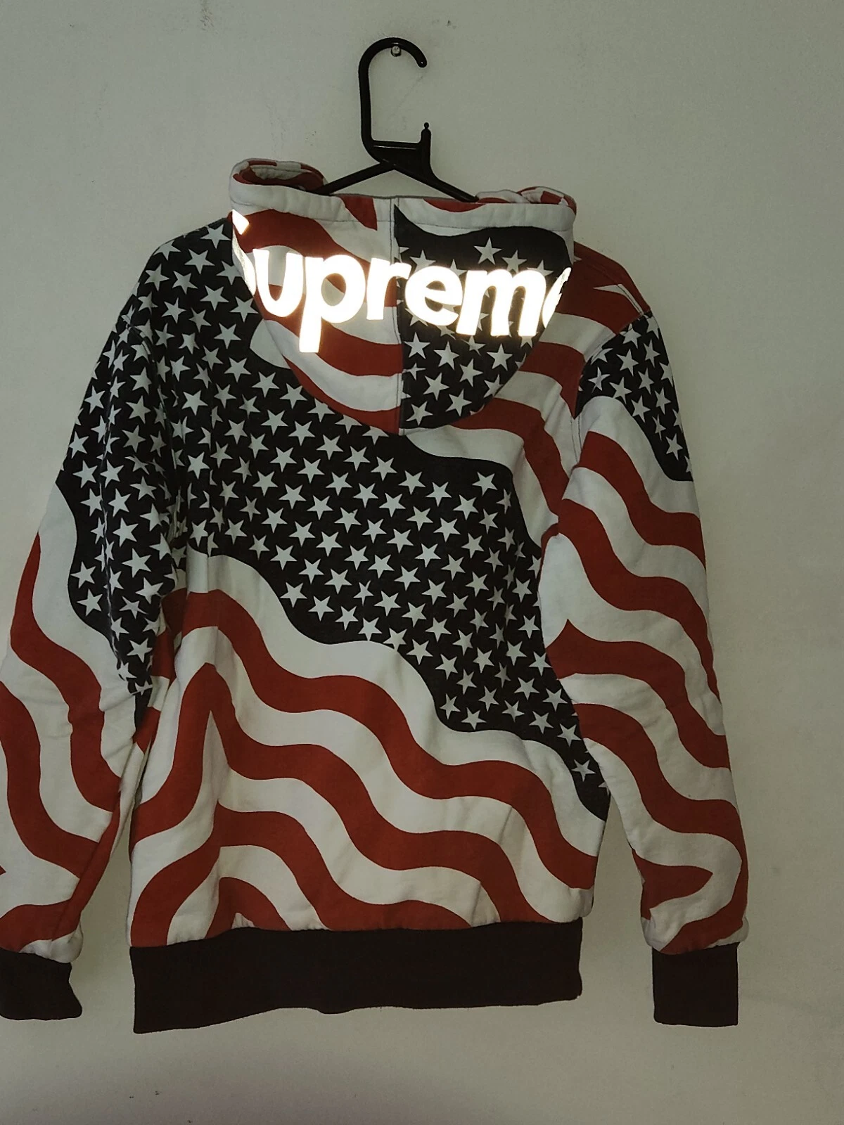 FW14 Supreme Reflective Logo Thermal Zip Up sweatshirt M hoodie American Flag