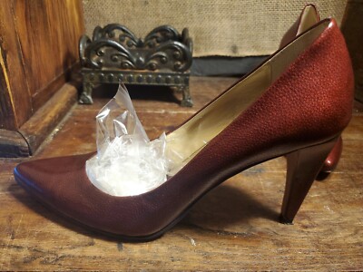 Escarpins TAHARI « Malka » En Cuir Verni Rouge - Taille 7 US - Talons Hauts - Occasion