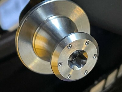 SUZUKI HAYABUSA GSX1300R TITANIUM PADDOCK STAND BOBBINS COTTON REELS SPOOLS AXLE
