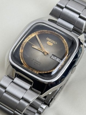 Vintage TV Shape Seiko 21J Automatic 7019-5090 Day/Date Men Wrist Watch  Japan