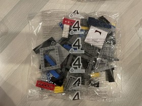 LEGO Marvel: Quinjet Aerial Battle (6869) - NEW - RETIRED - No Outer Product Box