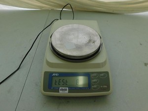 A&D HF-3200 Scale (TEX26-212)