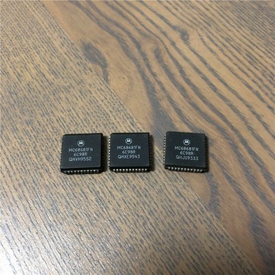   MC68681FN 68681 Asynchronous Receiver/Transm iter PLCC44 x 2pcs *cm
