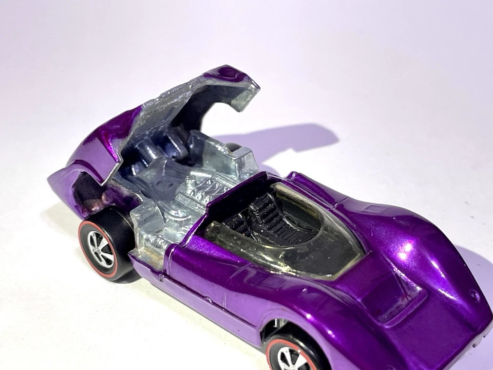 😎 恢复复古-风火轮红线 - 1968- 迈凯轮 MGA 美丽 🤩 紫色 — 第 2/4 张图片