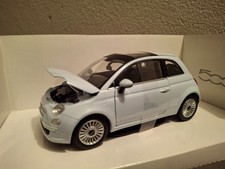 FIAT 500 lounge modellino scala 1/24 marca Mondo Motors.Nuovo