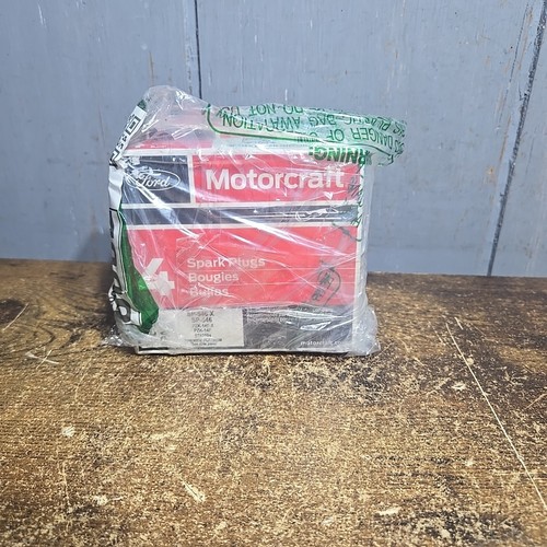 Set of 8 Genuine OEM Motorcraft Spark Plugs SP-546-X Ford 5.4L 3V Ford PZK-14F-X - Picture 4 of 4