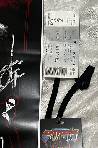 Extreme  Hand Signed Australian Tour Poster Lithograph 2023 VIP LANYARD Ticket - Picture 7 of 19