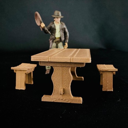 Table and 2x Chairs for Marion's Bar (The Raven) 12 in (1:6) Figure Diorama - Picture 4 of 5