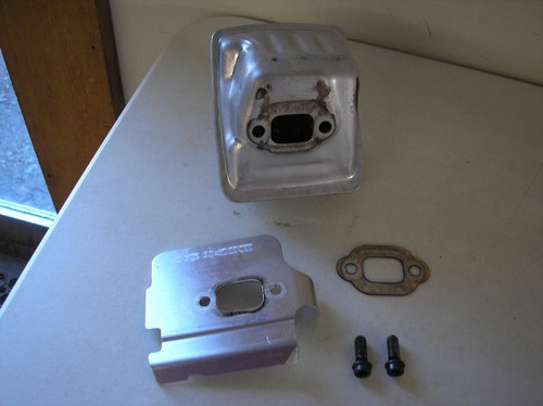 NEW GENUINE OEM HUSQVARNA 450 RANCHER X-TORQ CHAINSAW / EXHAUST MUFFLER ASSEMBLY - Picture 3 of 3
