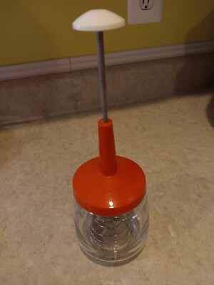 Vintage The Scrambler egg beater whisk  Federal Tool & Plastics - 2 cup