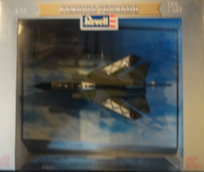 Revell    1: 72   08206   Kampfflieger   PANAVIA TORNADO + OVP - unbenutzt