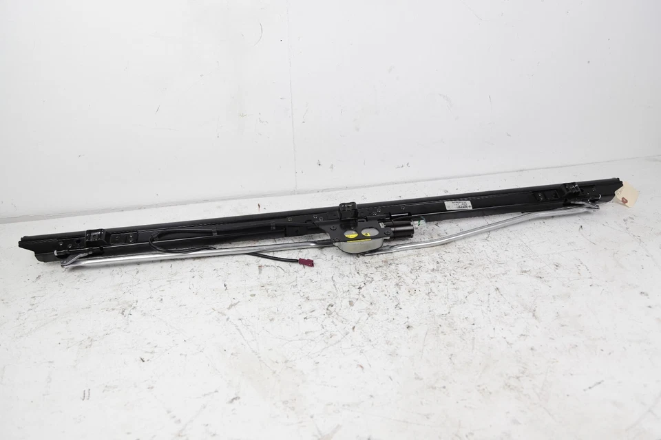 11-16 BMW F10 528i 535i 550i M5 SEDAN WINDOW SHADE DOOR PANEL LEFT REAR 9178931 - Image 2 of 4