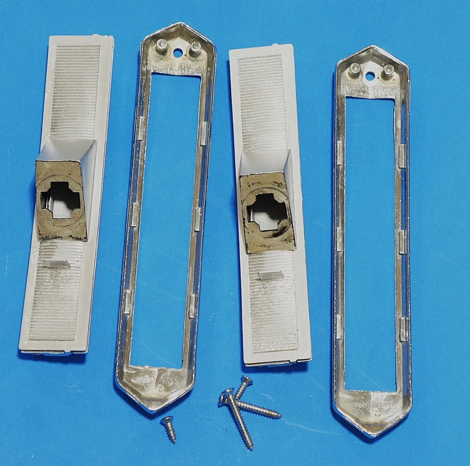 Lincoln Continental Town Car 1975-79 OEM Pillar Opera lámpara de luz - buen par Foto 4 de 4