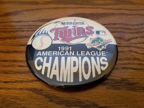 MINNESOTA TWINS 1991 American League Baseball Champions 3 1/2" Pin - Picture 2 of 3