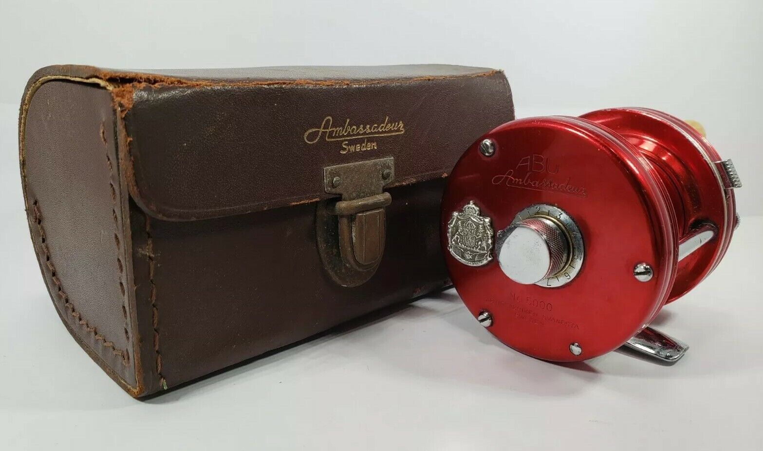 *Vintage Abu Ambassadeur 5000 Reel & Leather Case / Pre Abu Garcia / NICE!!!