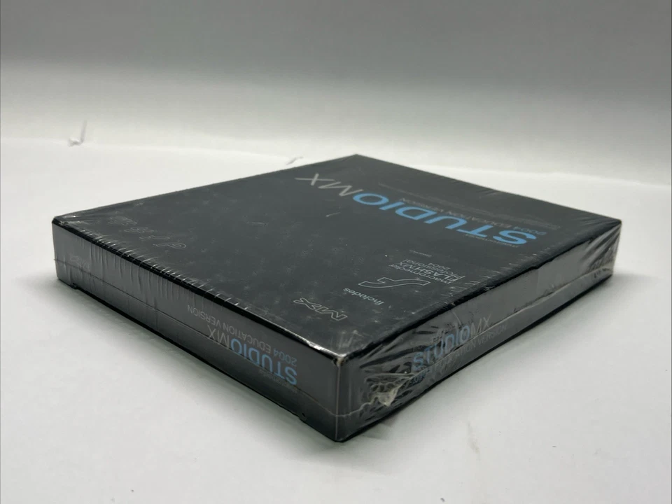 Studio MX 2004 Education Version - Image 4 of 4