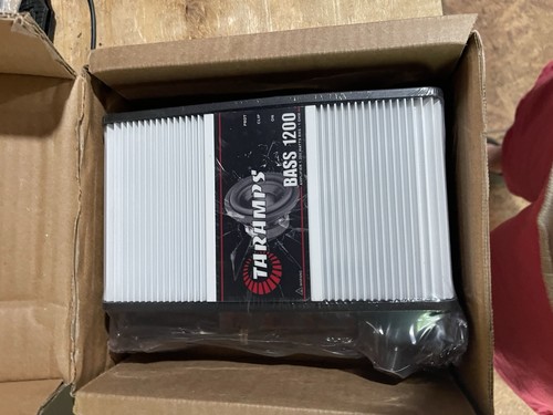Taramps Bass 1200 1 Ohm Monoblock Amplifier 1200 Watts Rms 1 Channel 14.4VDC (H)