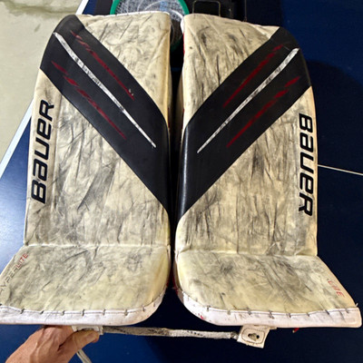 Bauer Vapor Hyperlite Goalie Leg Pads 34+ Adjustable Padded White/Black/Red
