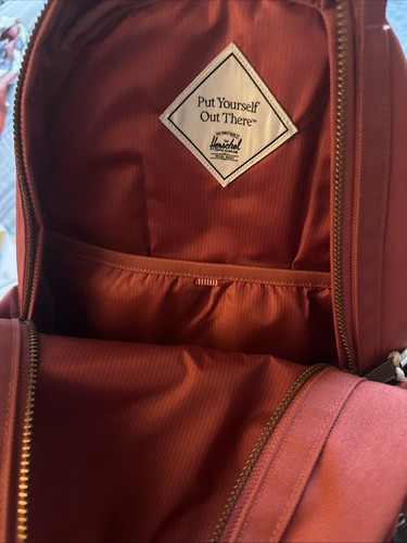 Herschel Supply Co Nova Mid-Volume Backpack 18L Mineral Rose - Picture 2 of 8