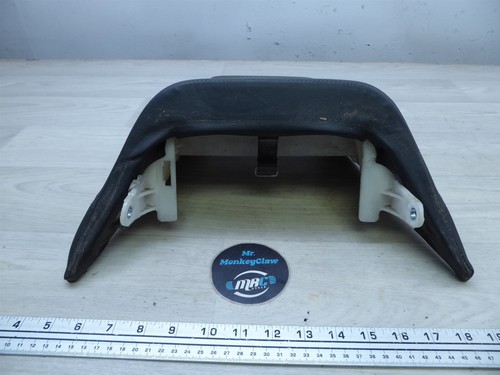 1995 Yamaha Vmax 1200 VMX12 Y768-1. rear passenger seat saddle - Picture 7 of 10
