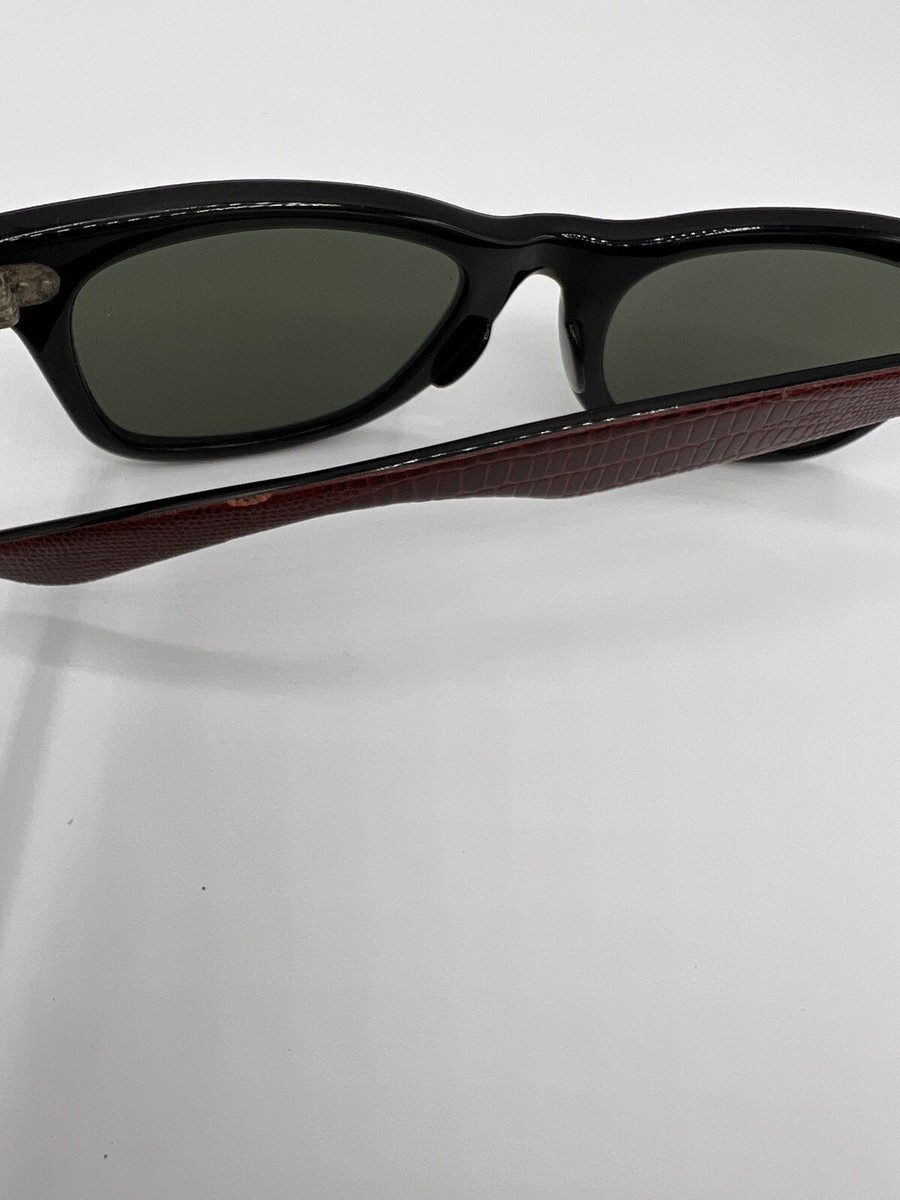 Vintage B&L Ray Ban W0499 Wayfarer burgundy Leathers Sunglasses