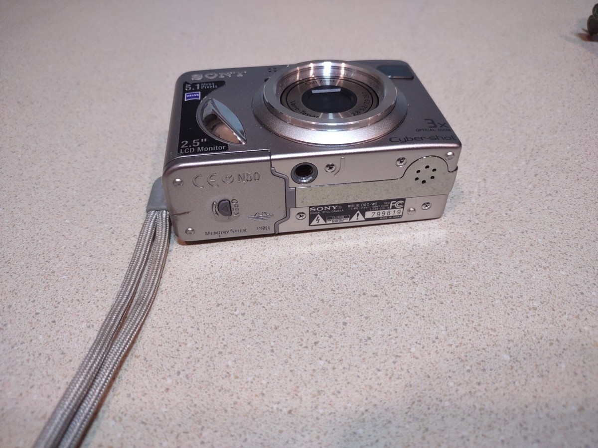 SONY Cuber-shot DSC-W5☆ Amazon Canada: SONY DSC-W5 5.1 Megapixel Cyber-Shot(R