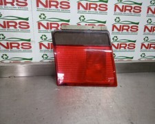 SAAB 9000 SALOON 4Doors REAR/TAIL LIGHT ON TAILGATE (PASSENGER SIDE) 1993-1998