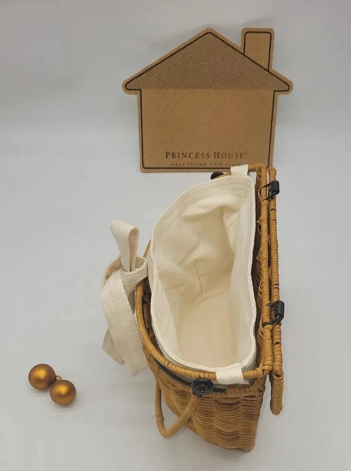 CASA PRINCESA RATÁN TEJIDO MECHA COLGANTE DE PARED CESTA DE TRANSPORTE METAL DESPLAZADO  Foto 2 de 4