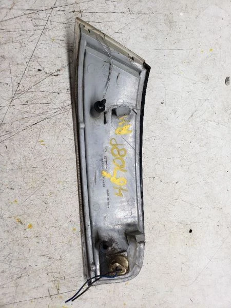 Passenger Corner/Park Light Side Marker Fits 90-93 LUMINA VAN 124557 Foto 2 de 4