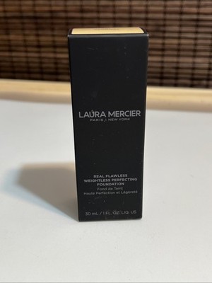 Laura Mercier Real Flawless Weightless Perfecting Foundation  (1W1) 1 Oz.