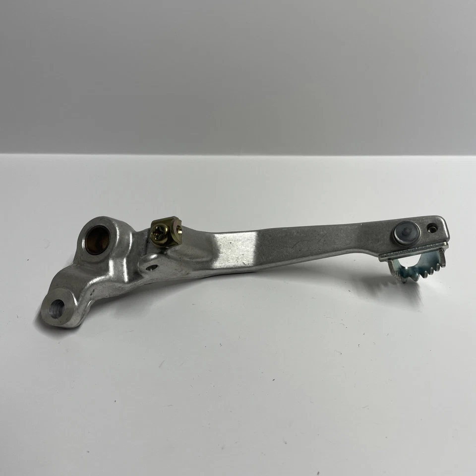 NOS Yamaha YZ250 & YZ490 85-87 BRAKE PEDAL 56A-27200-00-00 - Image 3 of 4