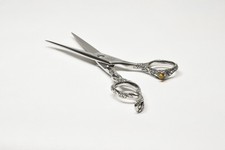 Moto Stainless Steel Haircutting Scissors Shears with SNAKE Dragon HANDLE DESIGN