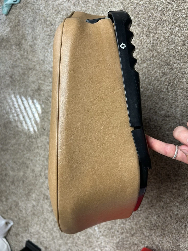 86-95 Mercedes Benz 300TE W124 Sedan Wagon Rear Left Seat Cusion OEM - Image 4 of 4