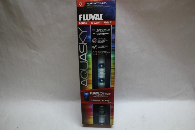 NEW- Fluval Aquasky 3.0 LED 12-Watt 15"-24.5" Bluetooth Aquarium Light 16640