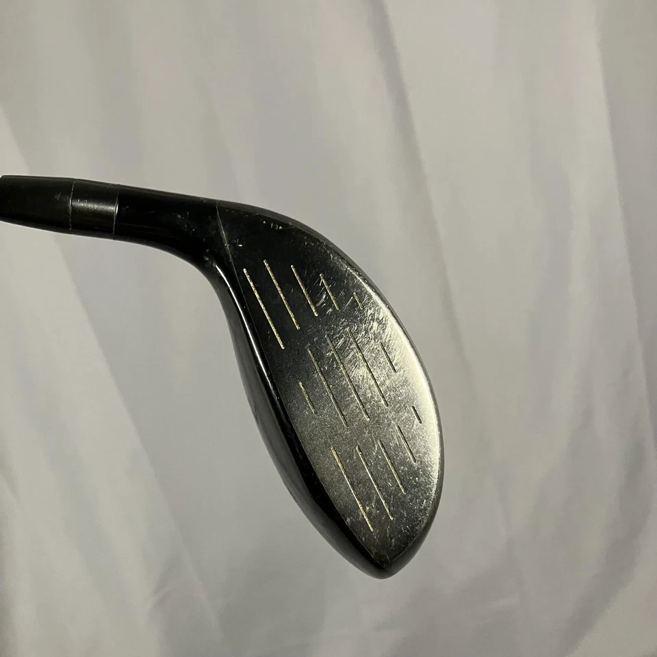 MacGregor Tourney MT 5 Hybrid 18° Golf Club Regular Flex Shaft Golf Pride Grip - Image 4 of 4