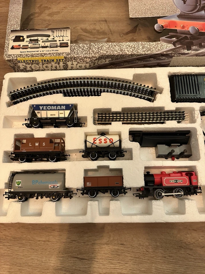 Hornby R.851 Freight Hauler Train Set - Image 2 of 4