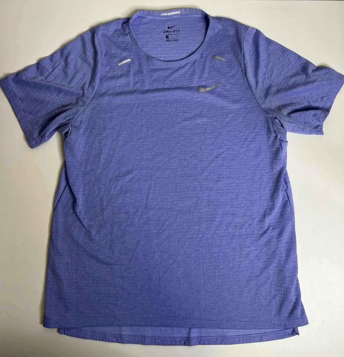 Nike Dri-FIT Rise 365 Short Sleeve Running Top Purple - Size Large