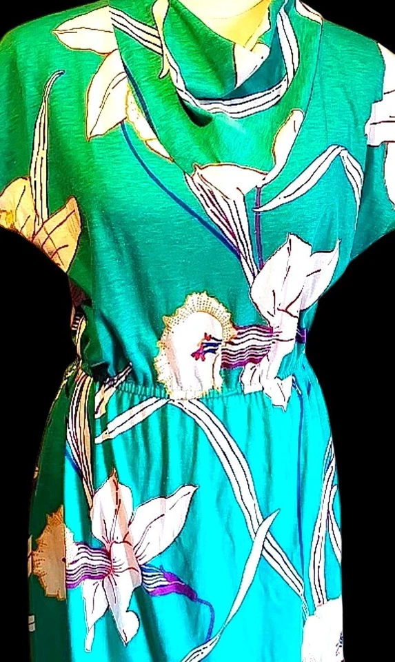 VTG 70s Soft Jersey Semi Fitted Bright Florals Midi Beach, Poolside Dress S - Image 3 of 4