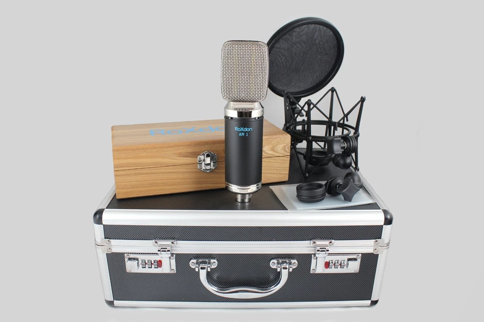 RoXdon AR-1 Active (Low Noise) Studio Ribbon Mic Microphone - Image 2 of 2