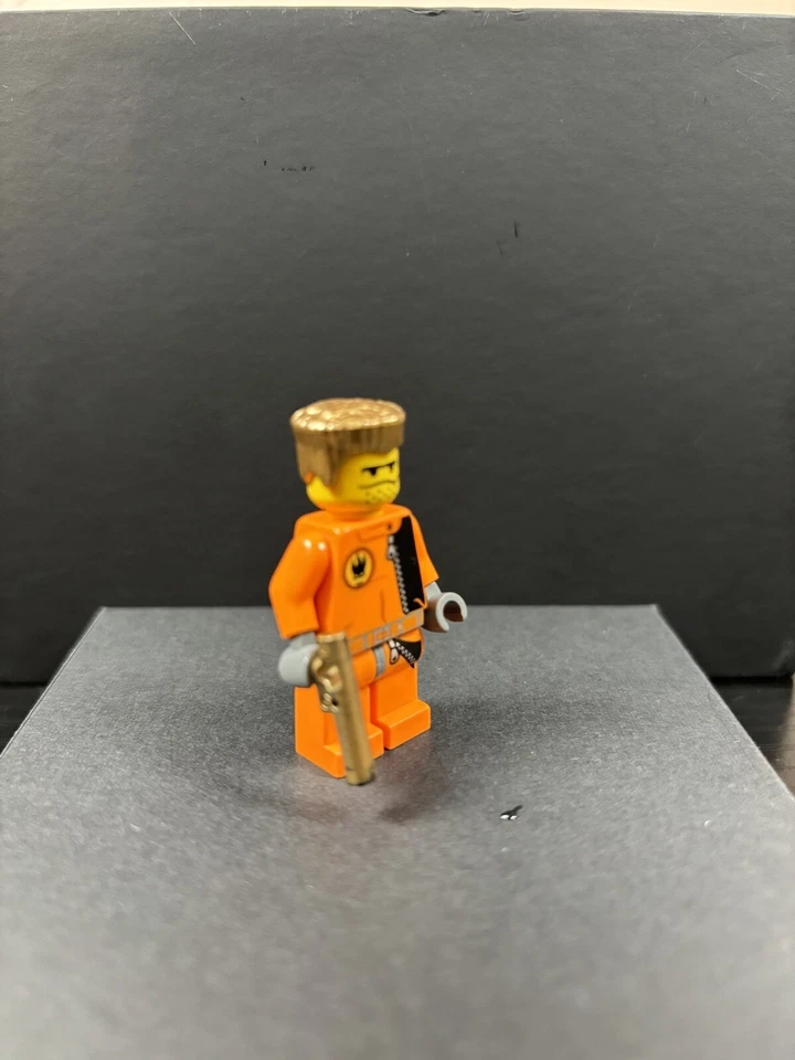 LEGO Agentes Pistola de Oro y Minifigura de Pelo Dorado Foto 2 de 4