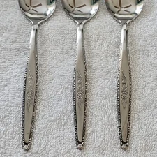 T&N Stainless Single Rose Flatware Stylecraft SYF2 Teaspoons Japan Lot of 3