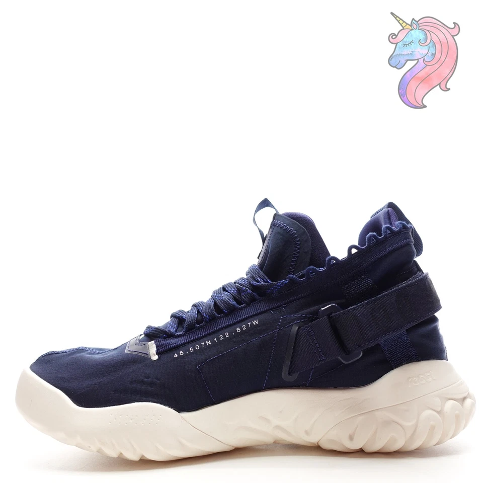 Кроссовки баскетбольные Nike Jordan Proto-React темно-синие BV1654-400 мужские размер 10,5 - Изображение 2 из 4